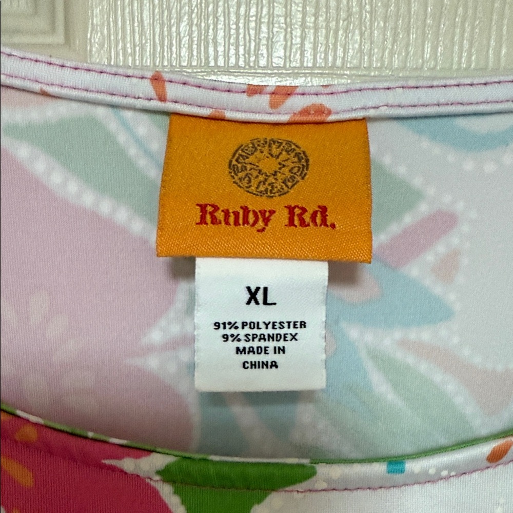 Ruby Rd. Multicolor Floral Top - Picture 2 of 11